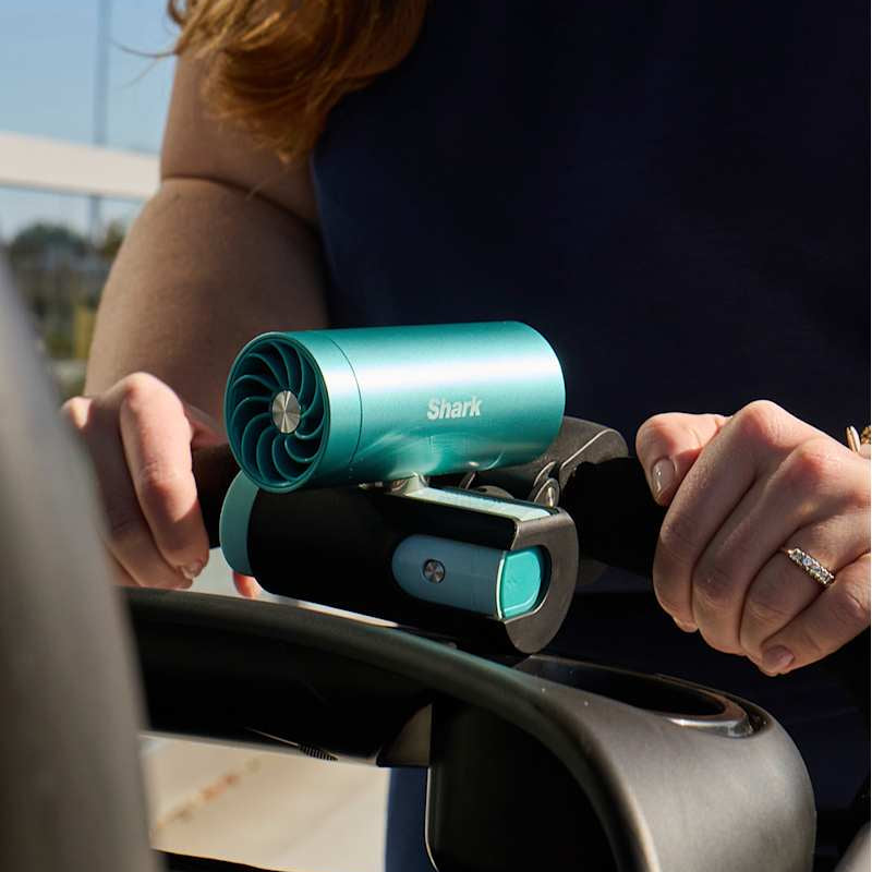 Shark® ChillPill™ 3-in-1 Personal Cooling System, Carbon Shark® ChillPill™ 3-in-1 Personal Cooling System, Carbon