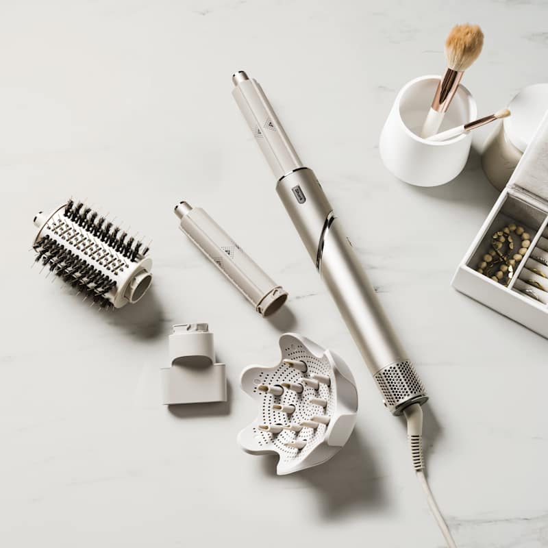 Shark Certified Renewed FlexStyle Air Styling & Drying System with Diffuser Shark Certified Renewed FlexStyle Air Styling & Drying System with Diffuser