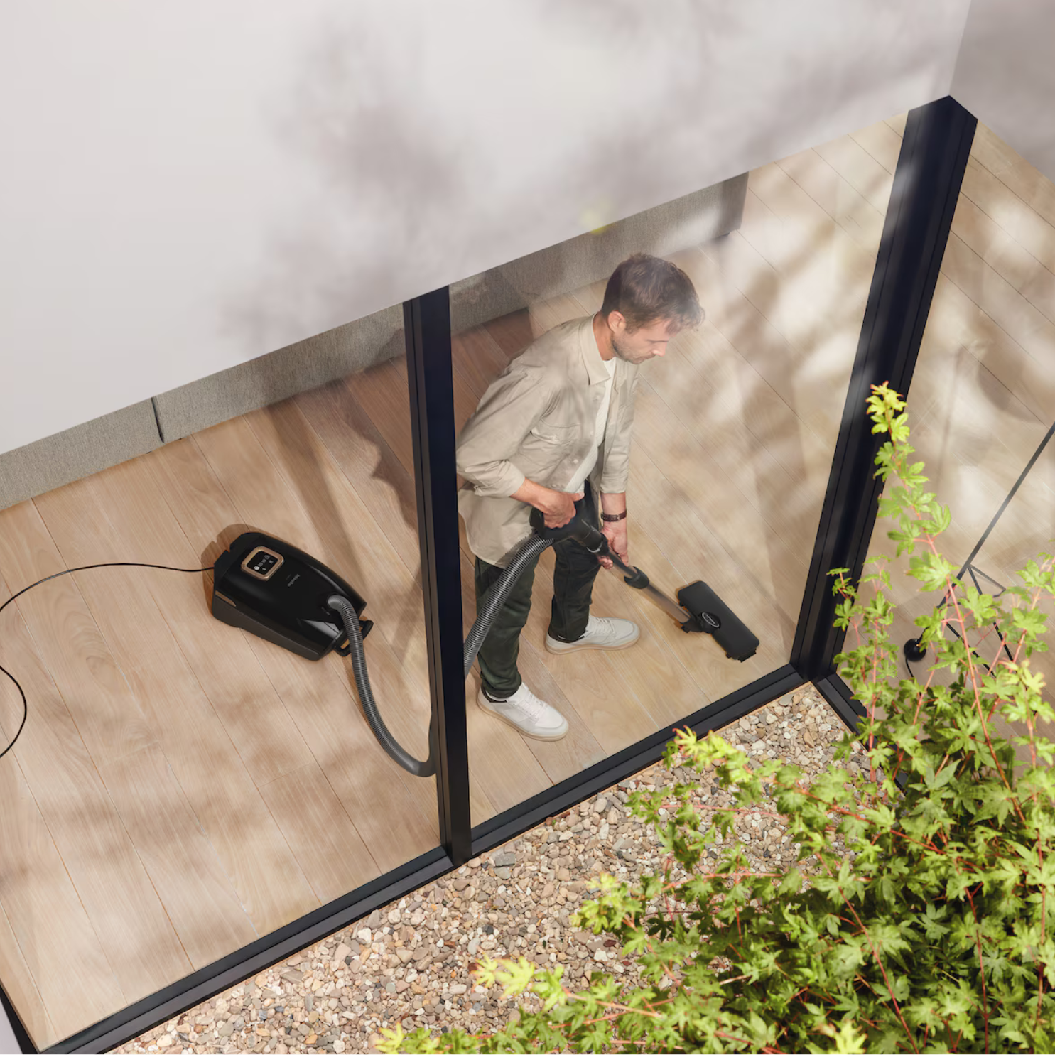 Miele Guard L1 AllFloor, Obsidian Black - Canister Vacuum Miele Guard L1 AllFloor, Obsidian Black - Canister Vacuum