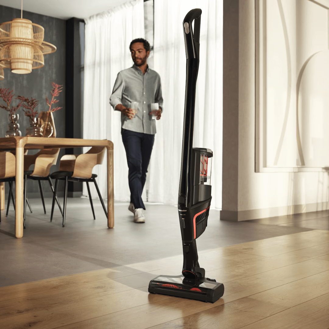 Miele TriFlex HX1 Facelift PLUS, Obsidian Black - Stick, Cordless Vacuum Miele TriFlex HX1 Facelift PLUS, Obsidian Black - Stick, Cordless Vacuum