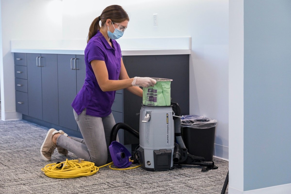 Lightweight Commercial Vacuums