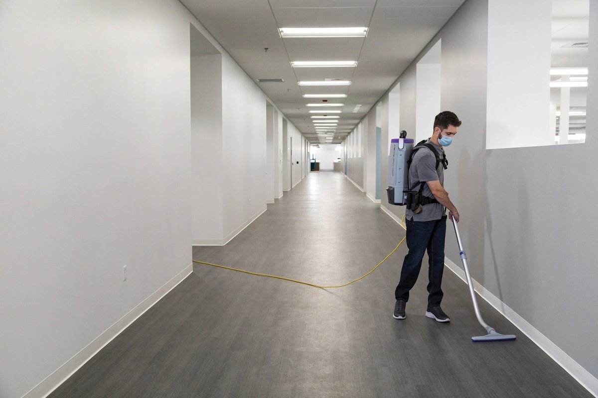 Low Noise Level Commercial Vacuums