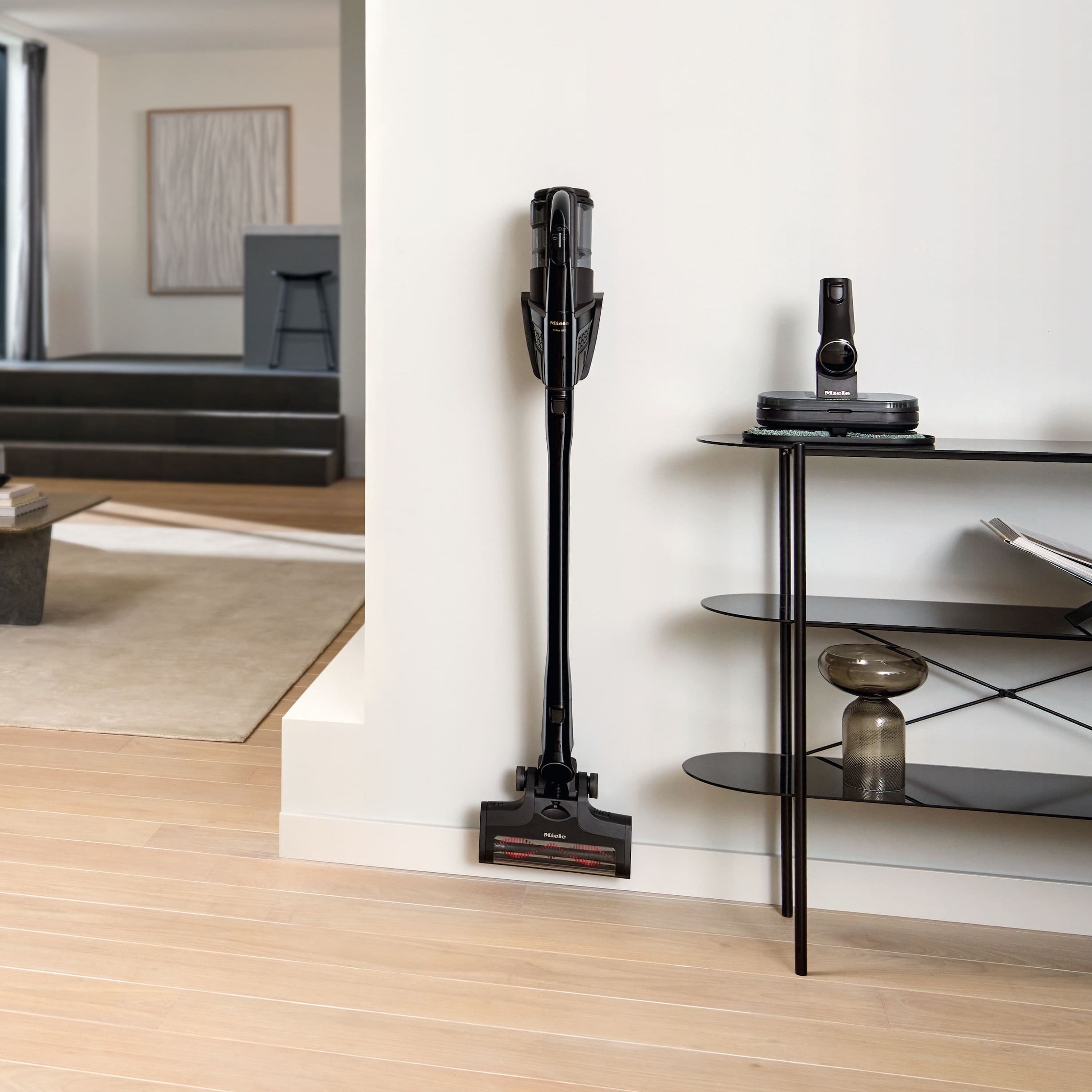 Miele Triflex HX3 Aqua Plus, Obsidian Black- Cordless, Stick, Wet Vacuum