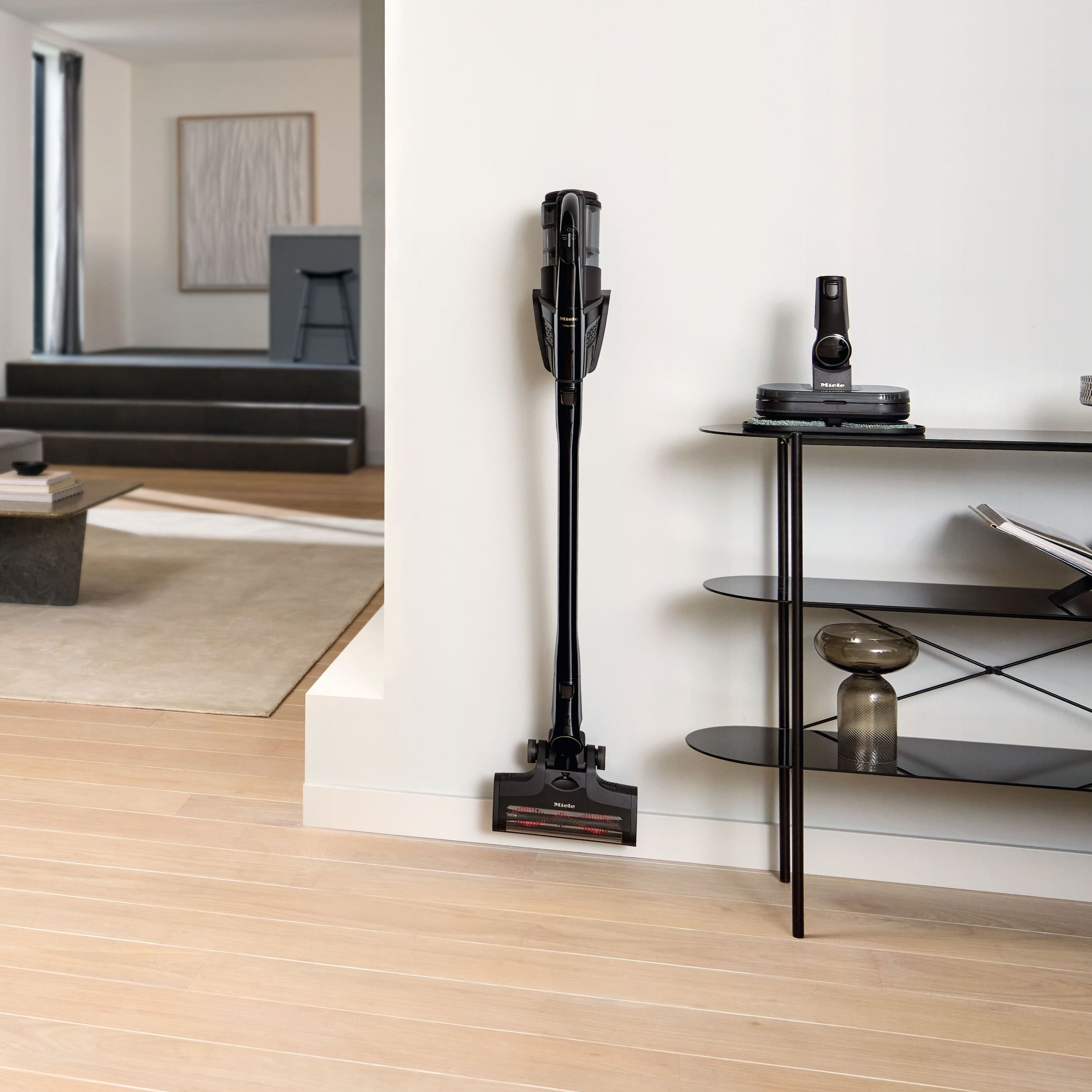 Miele Triflex HX3 Aqua, Obsidian Black- Stick, Cordless, Wet Vacuum