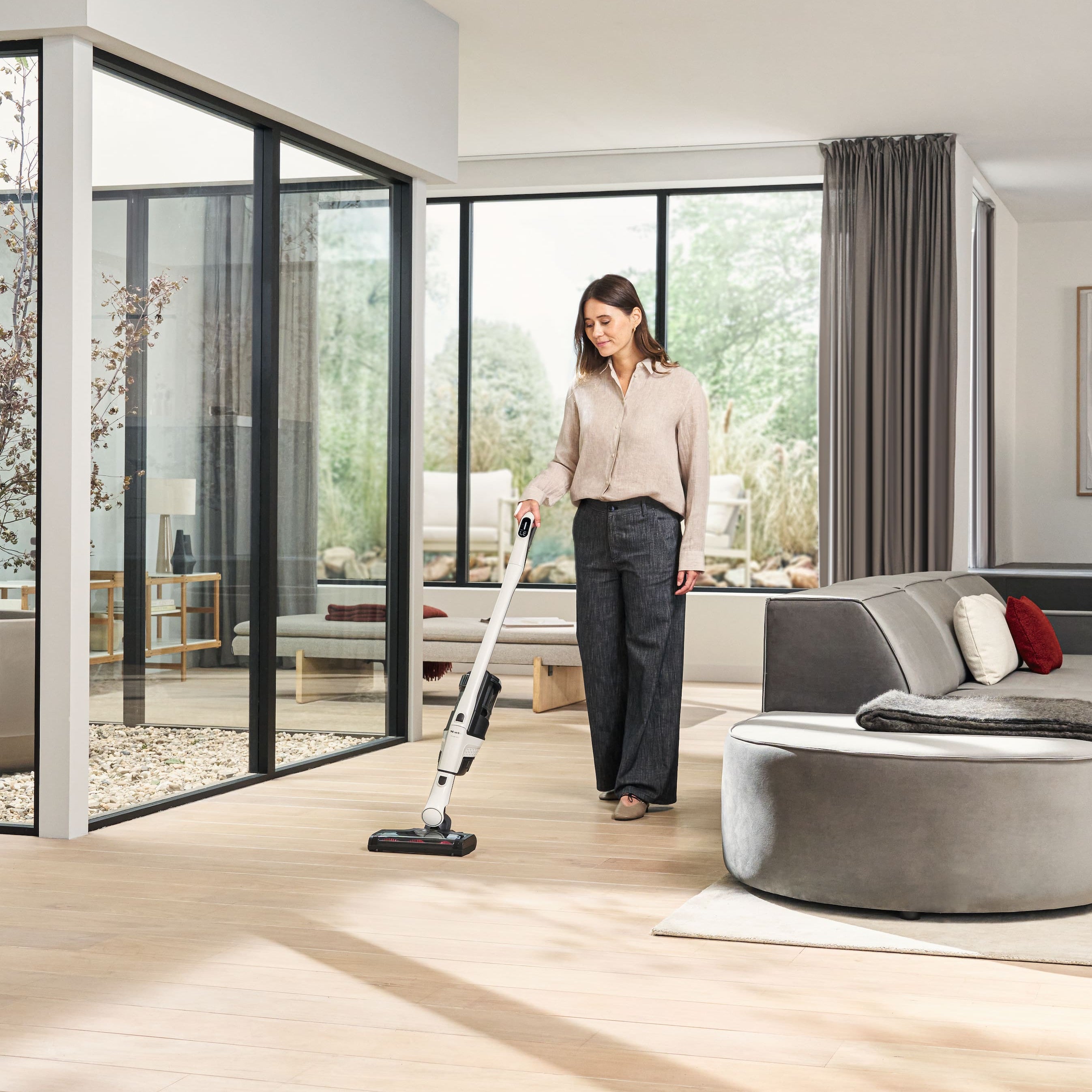 Miele Triflex HX3, Brilliant White- Stick, Cordless Vacuum