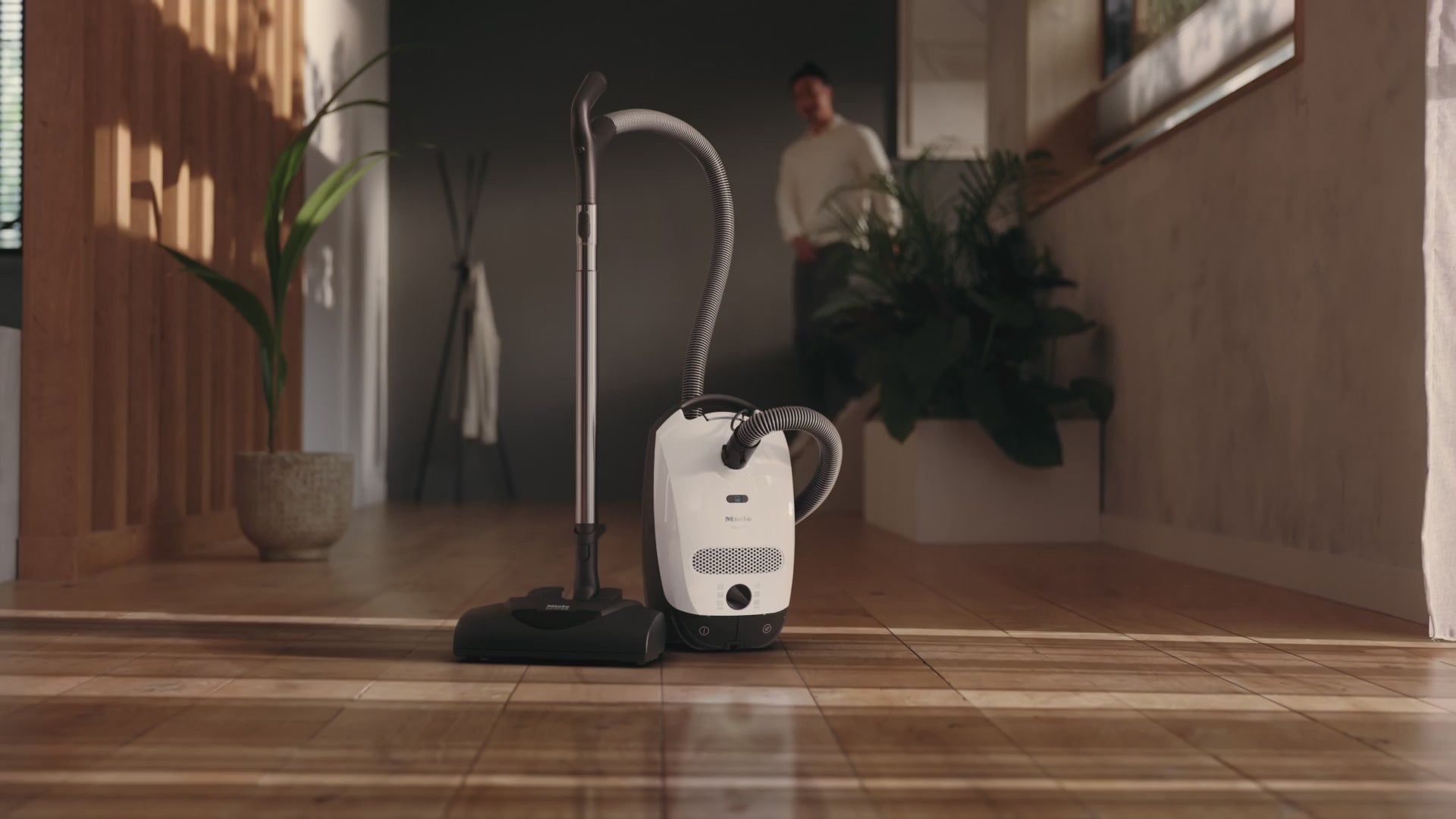 Miele Cat & Dog C1 Classic | Canister Vacuum for Pet Hair